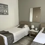 F10 Modern And Bright In Malta Appartement *