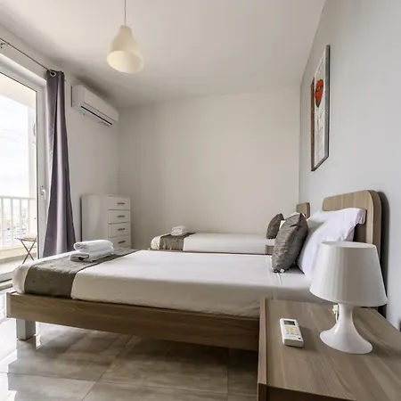 F10 Modern And Bright In Malta