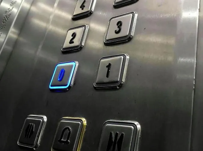 F10 Modern And Bright In Malta Appartamento *